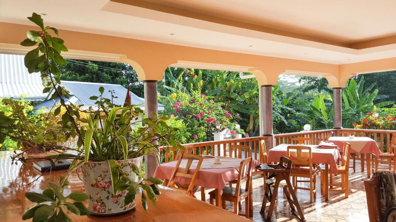 Bernique Guesthouse La Digue Exterior photo